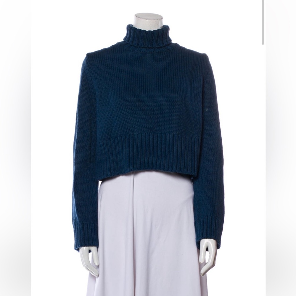Ciao Lucia turleneck size small